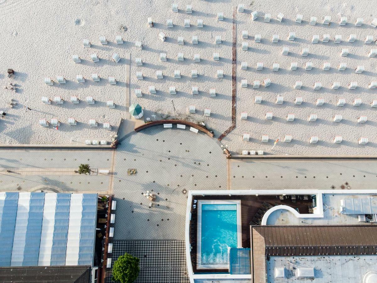 Hotel Aja Grömitz Exteriér fotografie